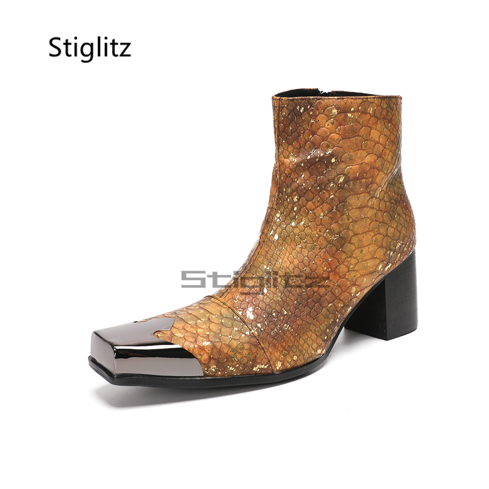 Block Heel Ankle Boots - รองเท้าบูทข้อสั้นลายหนังงูสีน้ำตาลทองสำหรับผู้ชาย หัวเหลี่ยมโลหะ ซิปด้านข้าง ส้นสูงทรงบล็อก หนังแท้ สไตล์พังก์ตะวันตก