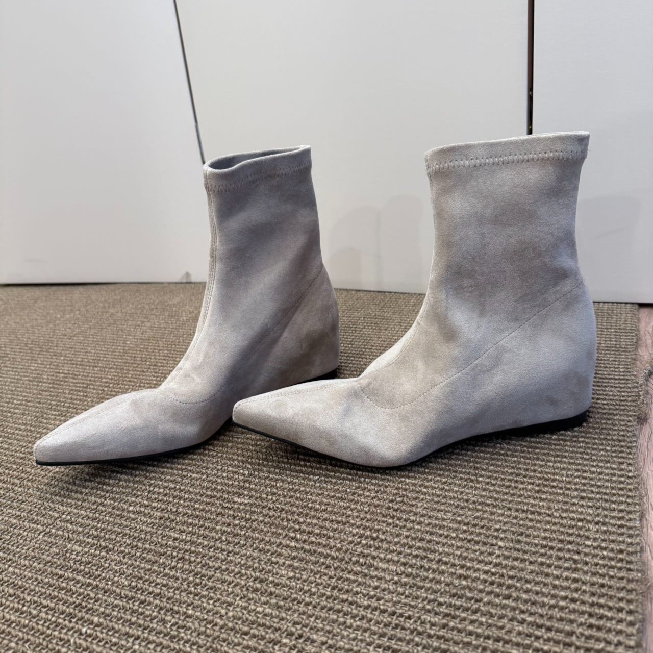 Women Shoes Jd - รองเท้าผู้หญิง BANFANG ส้นสูง 5 ซม. รุ่นใหม่สำหรับฤดูใบไม้ร่วงและฤดูหนาว