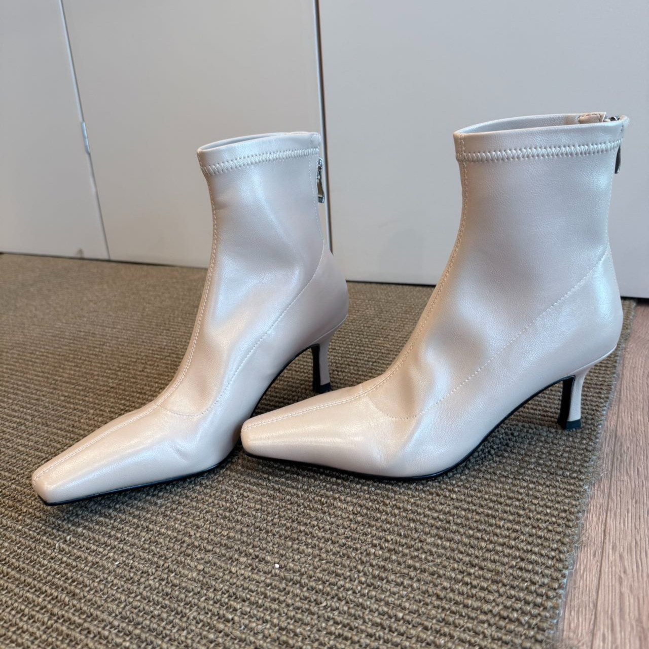 รองเท้าส้นสูงแบบสั้นสำหรับผู้ห - Women Shoes Jd บทวิจารณ์และราคา