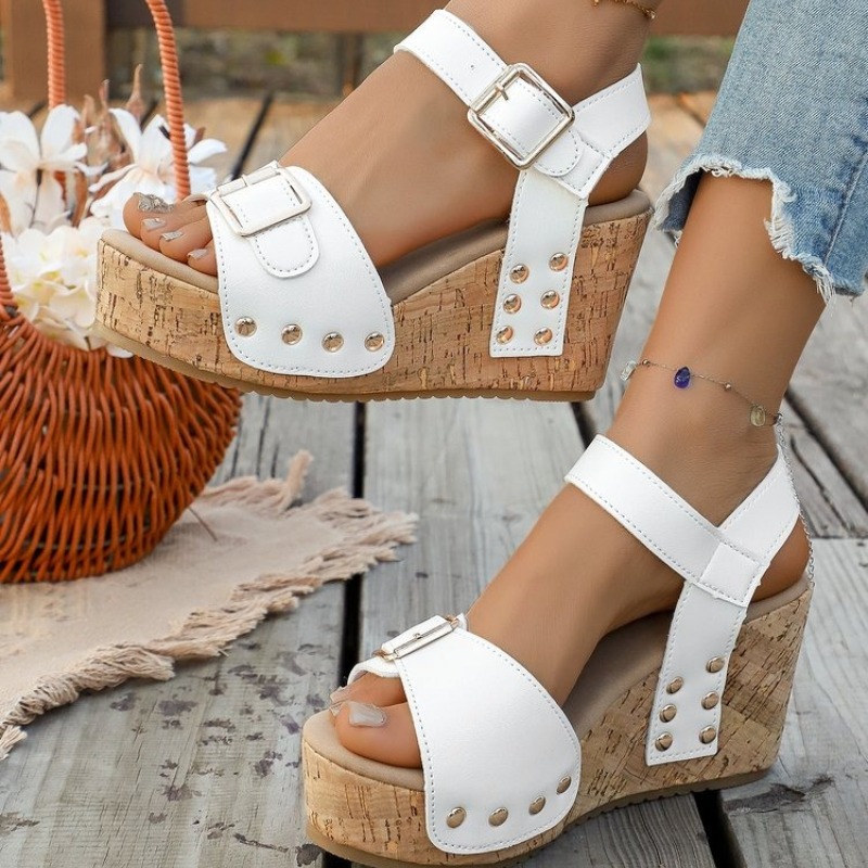 รองเท้าส้นเตารีดแบบสวมสำหรับผู - Cork Wedge Sandal บทวิจารณ์และราคา