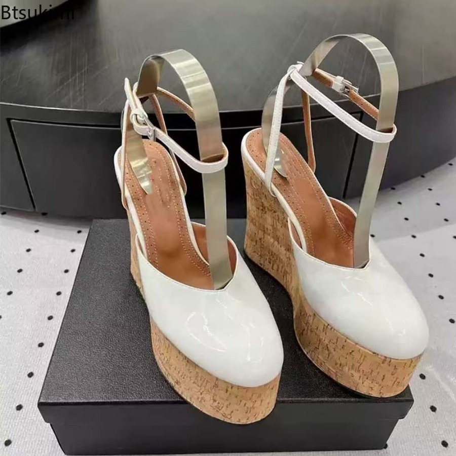 รองเท้าส้นสูงแบบสวมเปิดส้น สาย - Cork Wedge Sandal บทวิจารณ์และราคา