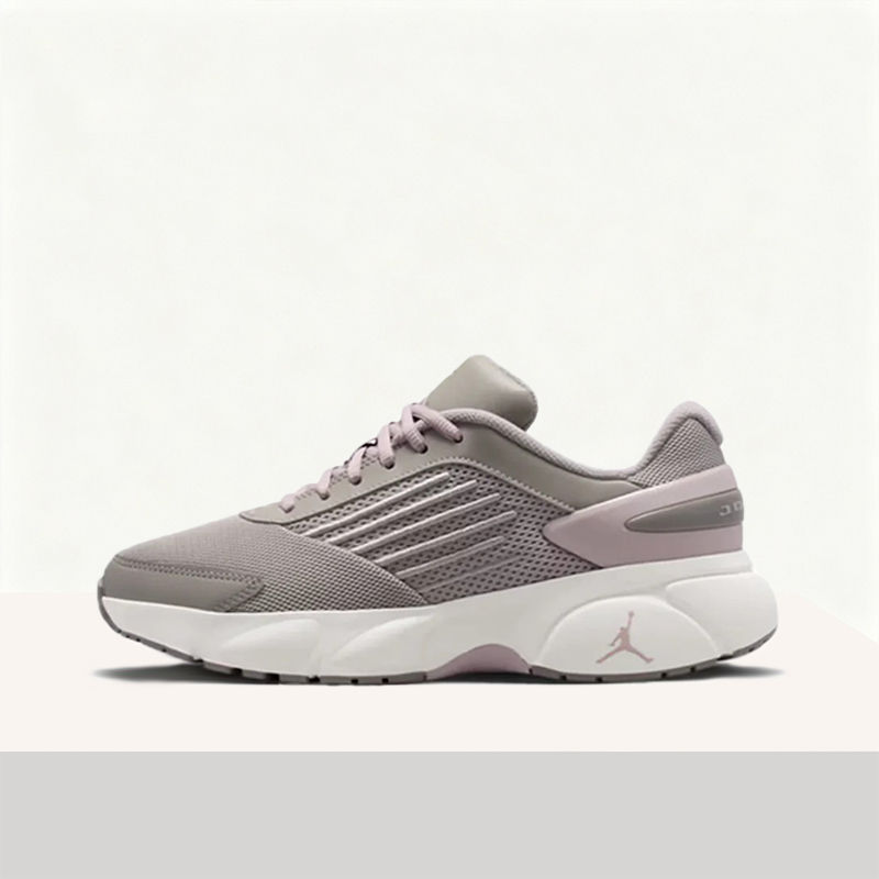 ไนกี้ จอร์แดน ทรันเนอร์ โฟลว์: - Women'S Shoes Nike Jordan บทวิจารณ์และราคา